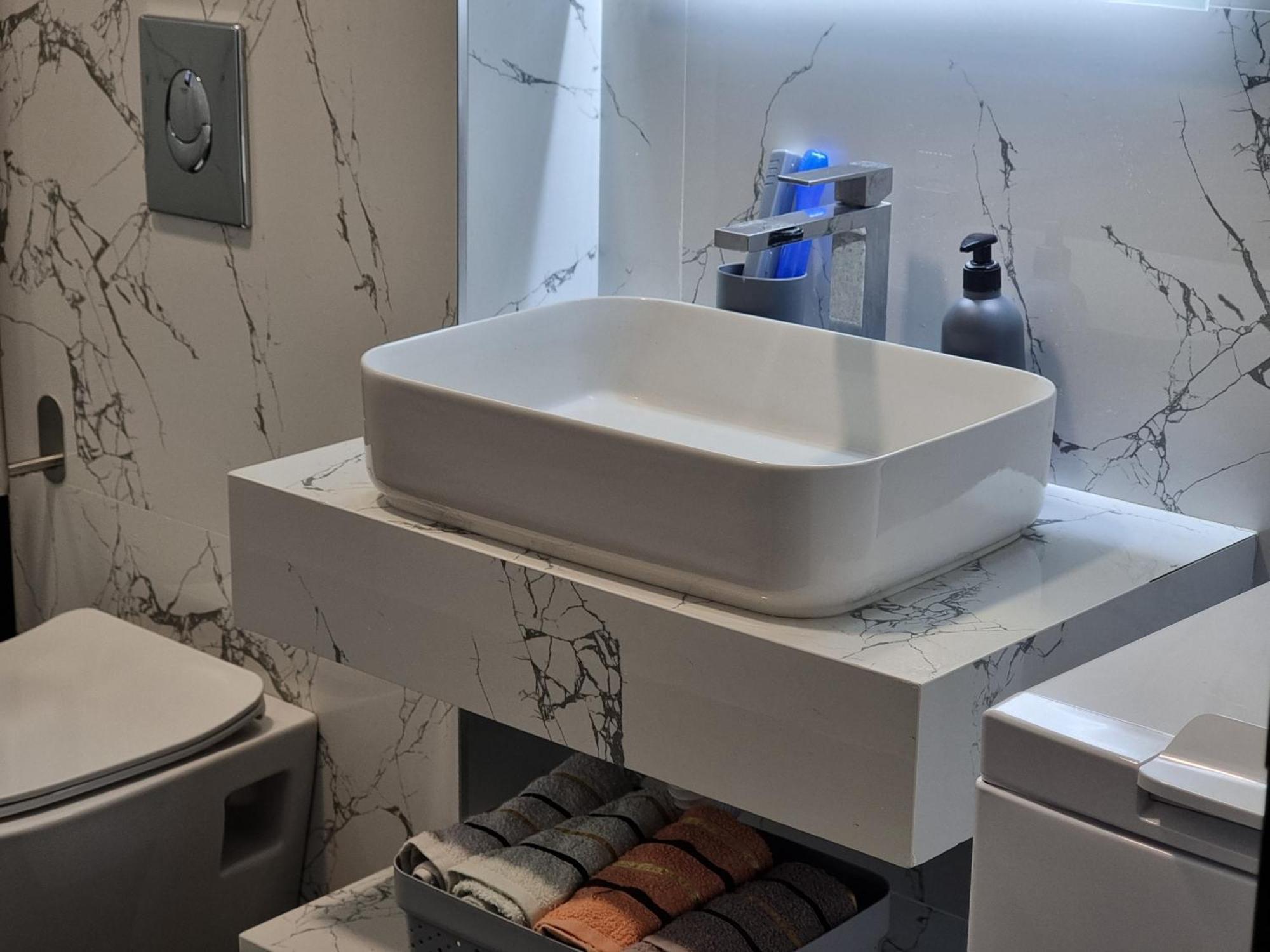 Adriatic Apartments 布德瓦 外观 照片
