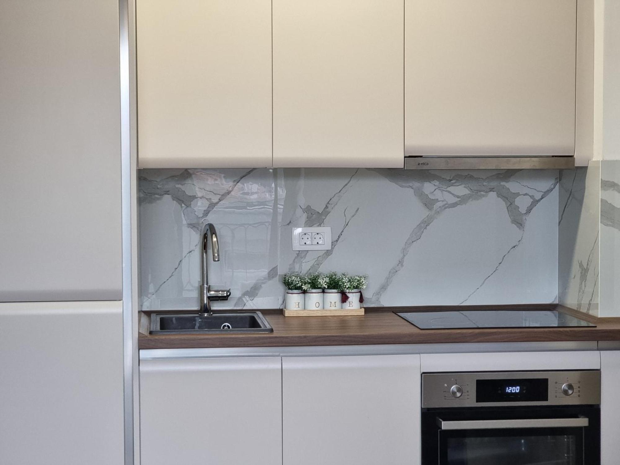 Adriatic Apartments 布德瓦 外观 照片