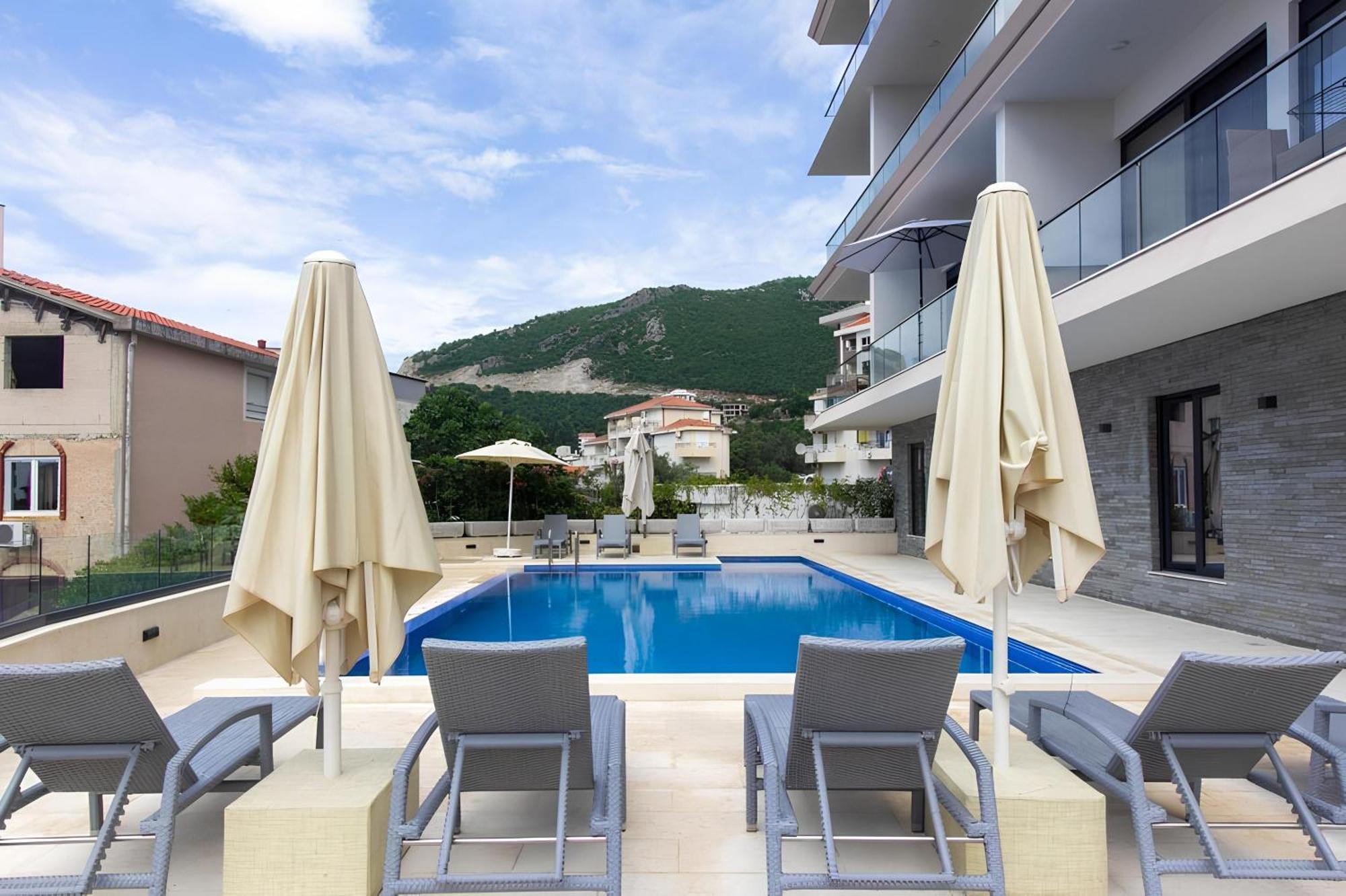 Adriatic Apartments 布德瓦 外观 照片