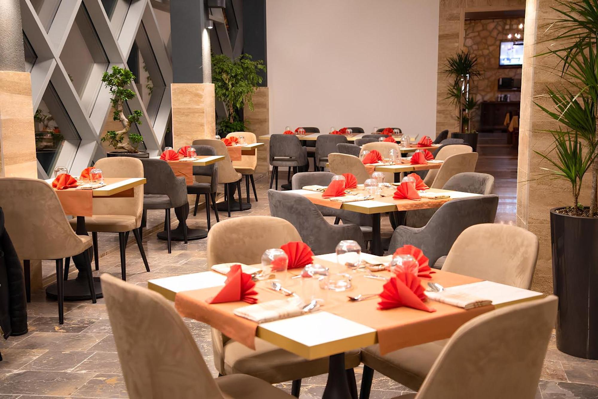 Adriatic Apartments 布德瓦 外观 照片